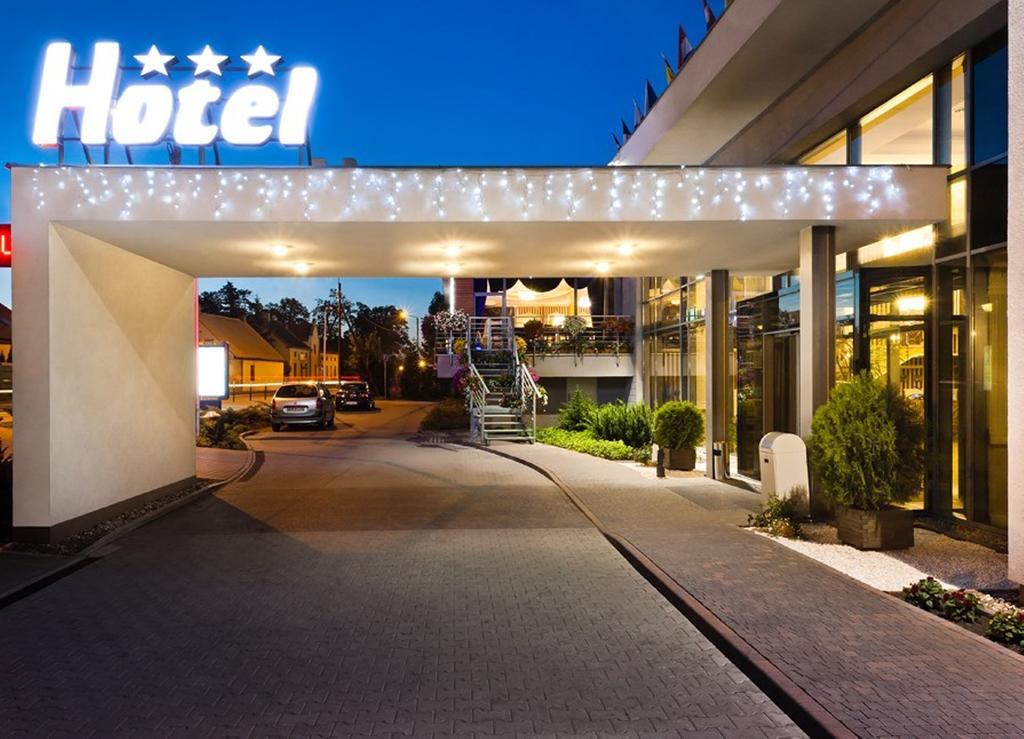 Jasek Premium Hotel Breslau Exterior foto