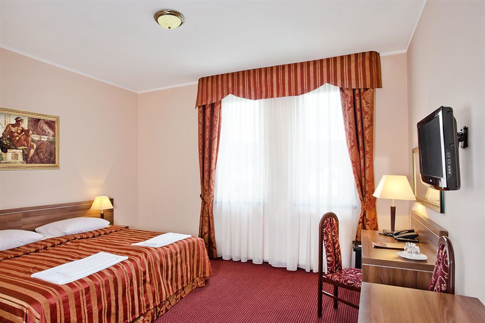 Jasek Premium Hotel Breslau Exterior foto