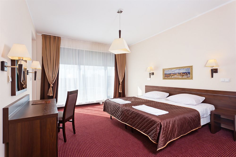 Jasek Premium Hotel Breslau Exterior foto