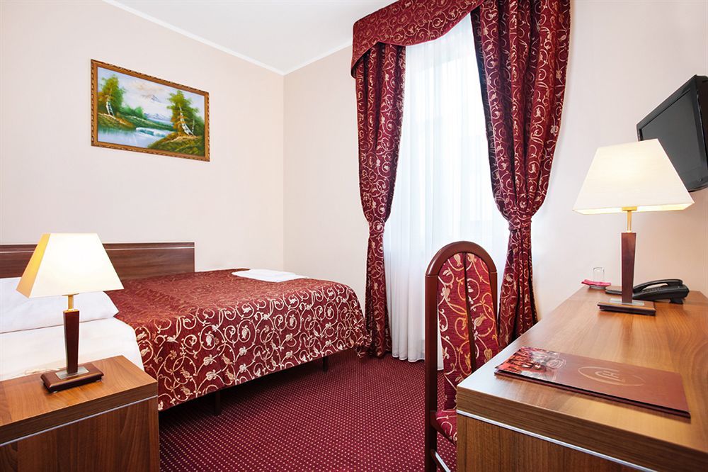 Jasek Premium Hotel Breslau Exterior foto
