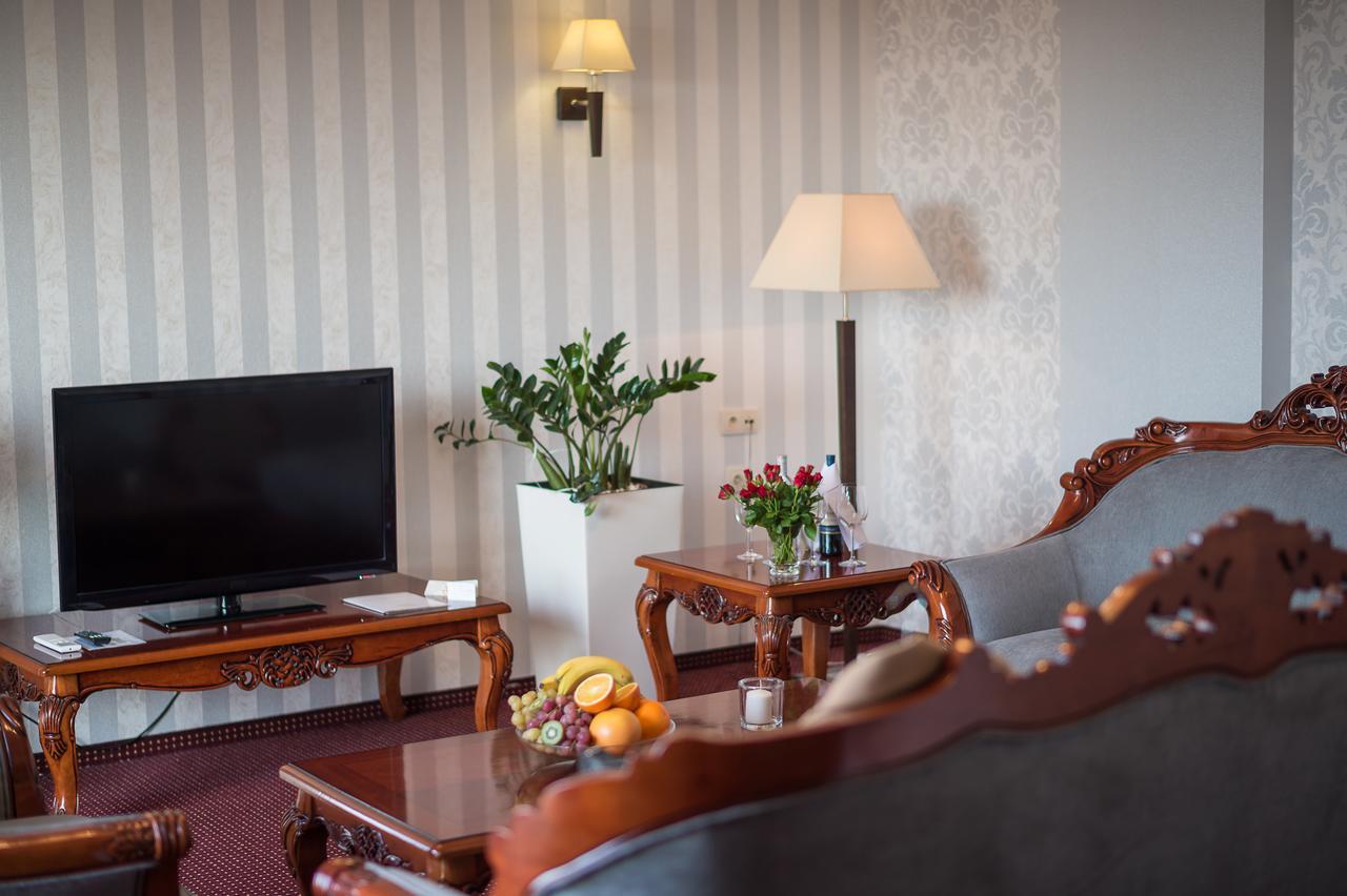 Jasek Premium Hotel Breslau Exterior foto
