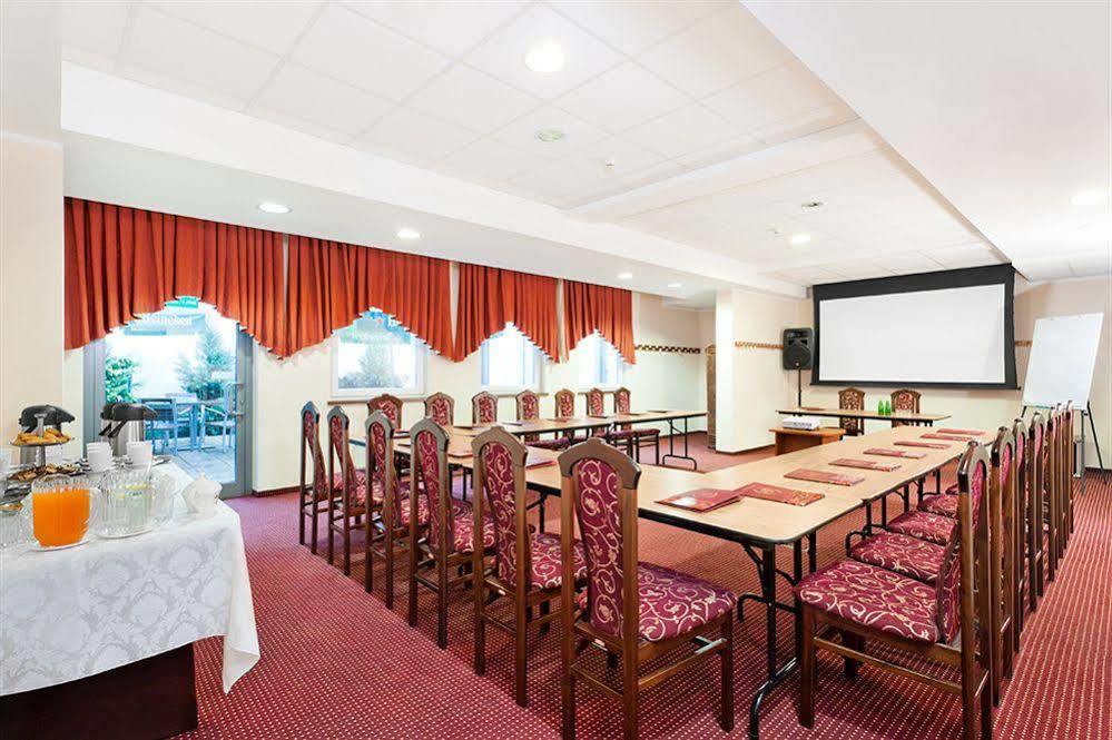 Jasek Premium Hotel Breslau Exterior foto